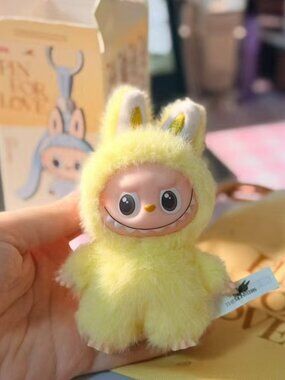 Labubu 4.0 Pin for Love Single Letter F